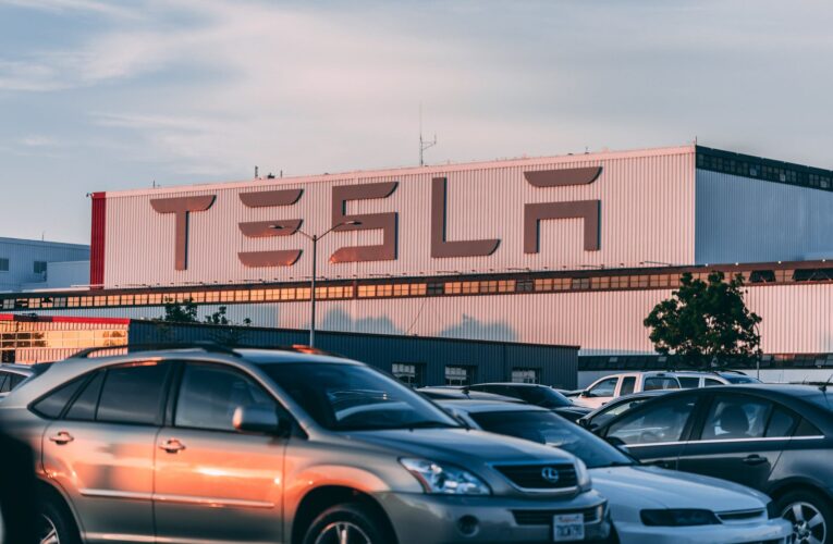 Tesla has Sold $963 Million worth of Bitcoin